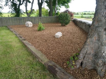 Bark mulch for gardens